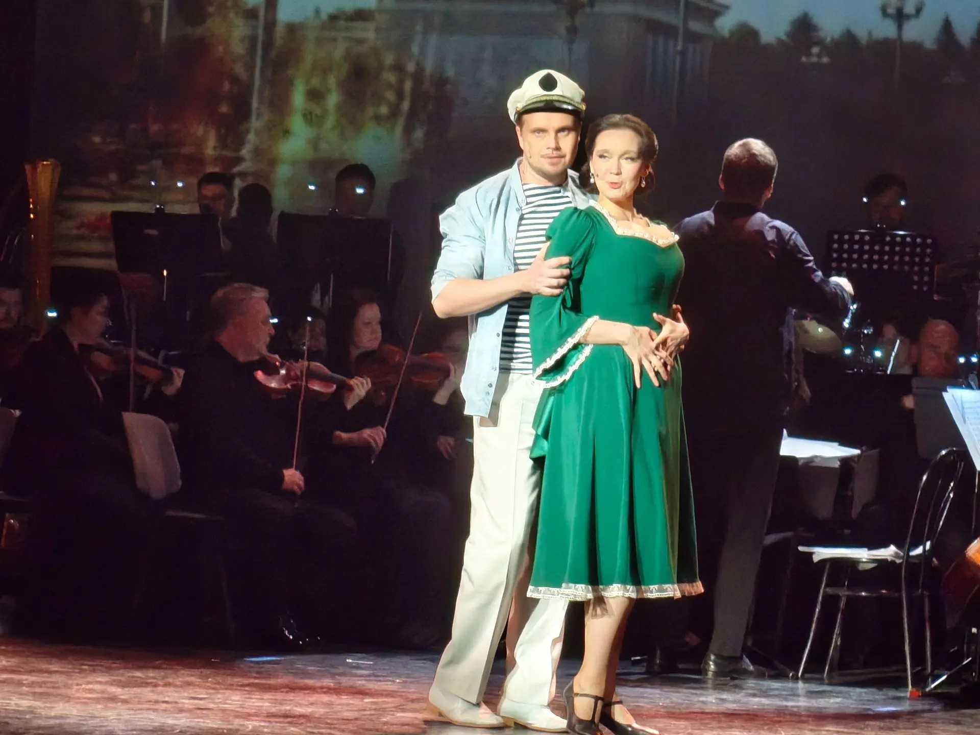 Гала-концерт в Кечкемете. Федор Осипов и Карина Чепурнова